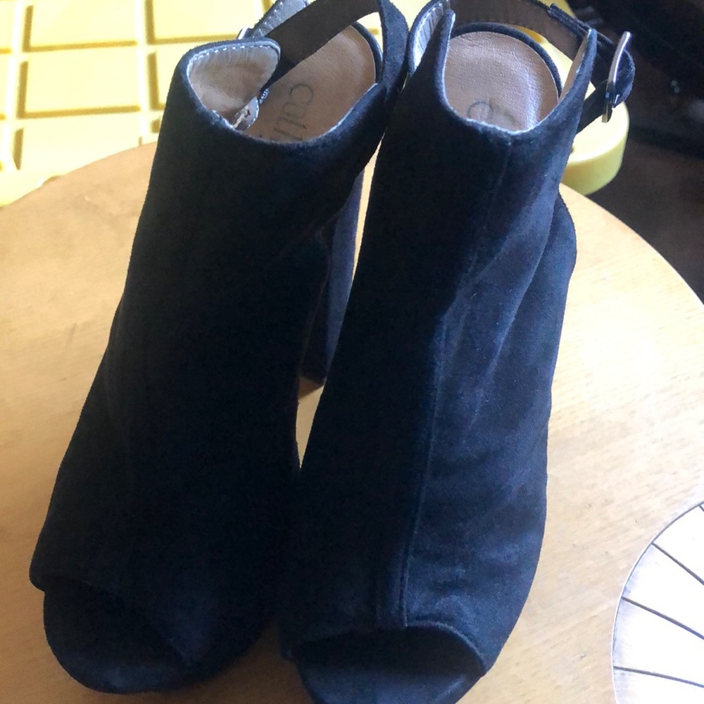 Cathy Jean platform sling back bootie